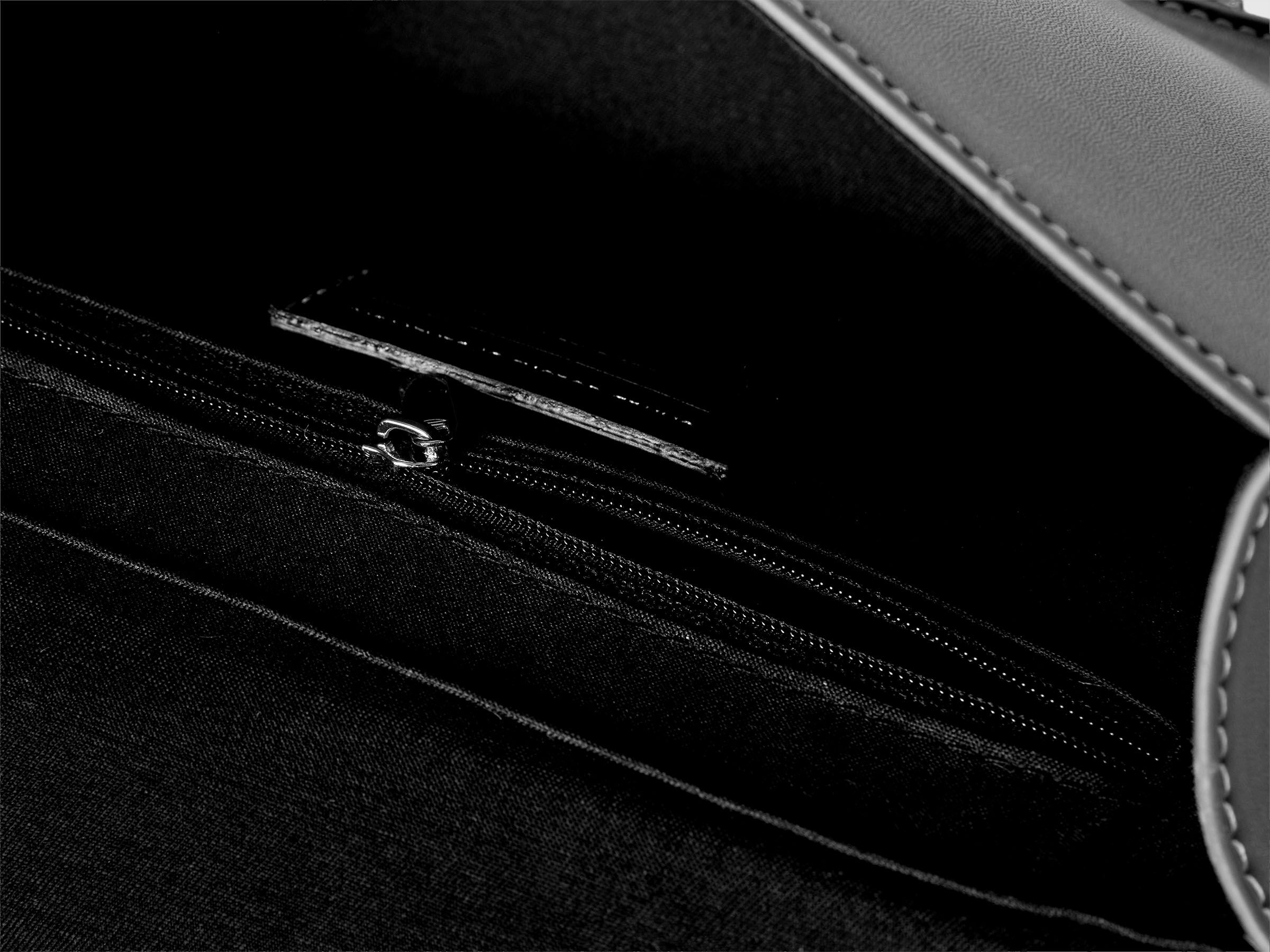 KNAPSACK Menina image number 3